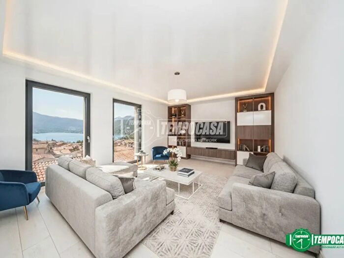 Appartamento monolocale in vendita in Via per Levo, Stresa