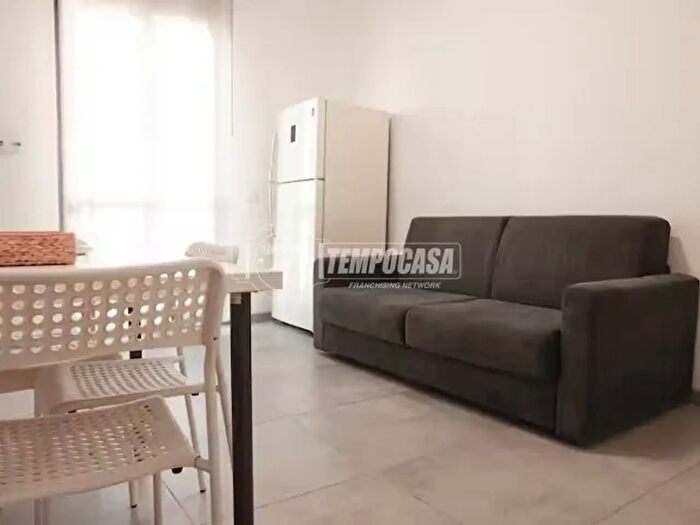 Appartamento bilocale in vendita in Via Noverasco, Opera