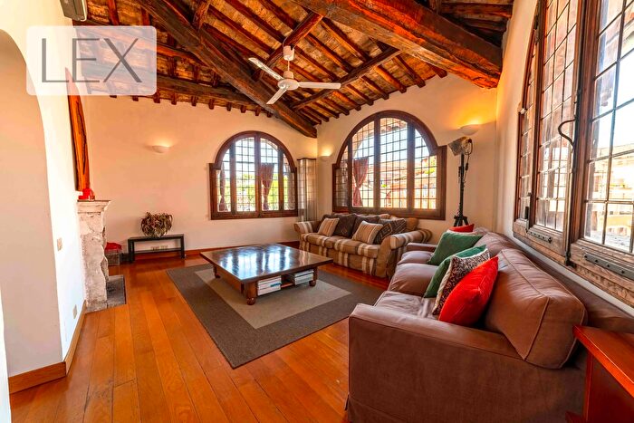 Appartamento quadrilocale in vendita in Roma