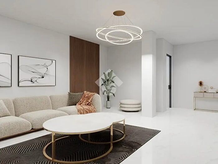 Appartamento trilocale in vendita in Via Beccaria, Novara