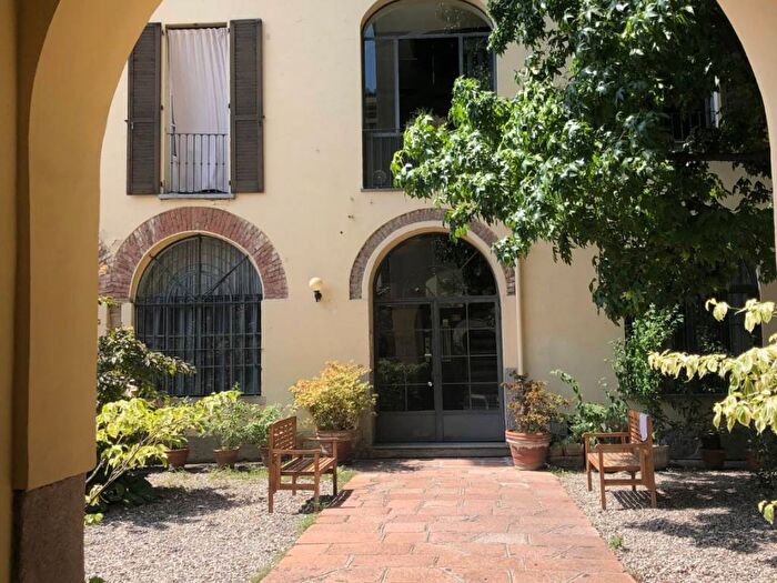 Appartamento trilocale in affitto in Via Magolfa, Navigli Darsena, Milano