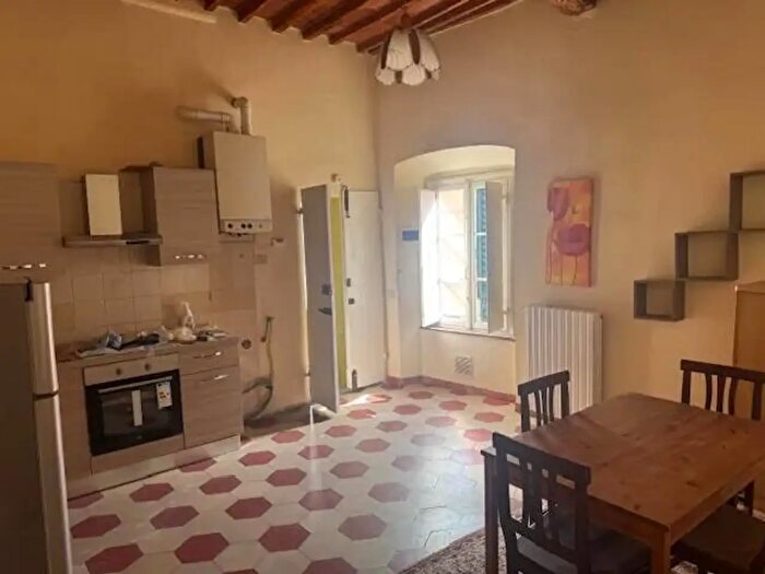 Appartamento bilocale in affitto in Calci