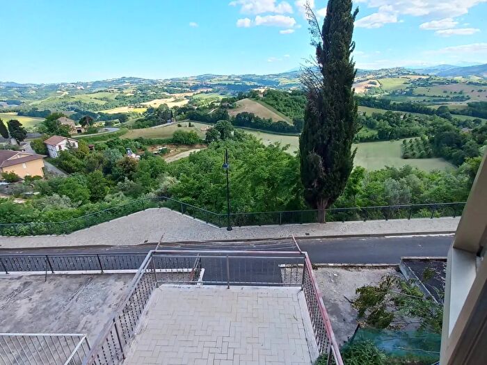 Casa con 5 locali in vendita in Via Marino Lucido, Belmonte Piceno