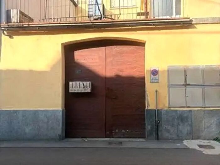 Casa con 12 locali in vendita in Vigone