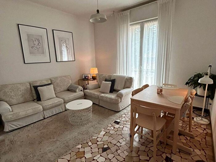 Appartamento con 5 locali in affitto in Colli Murri, Bologna