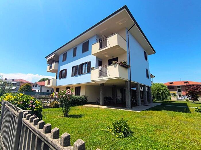 Appartamento trilocale in affitto in LARGO PETRARCA, Centro, Cavallermaggiore