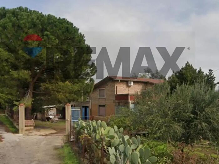 Casa con 8 locali in vendita in Strada Provinciale Snc, Calascibetta