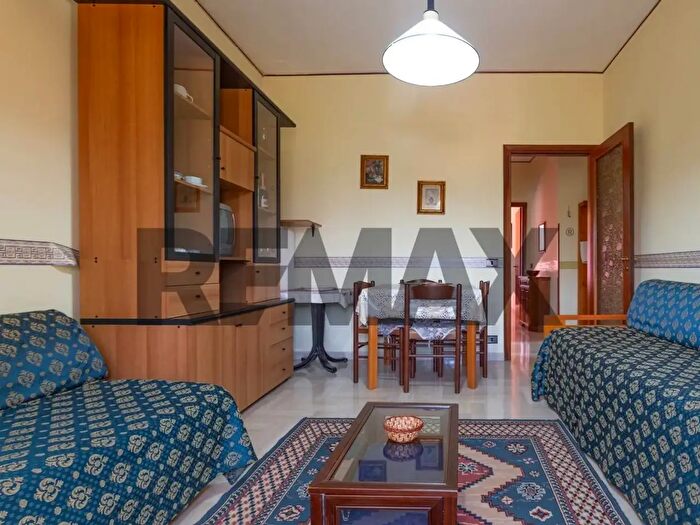Appartamento bilocale in vendita in Via Sant'Elena, Caramanico Terme