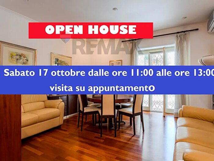 Appartamento quadrilocale in vendita in Via Cardinale Caprara, Roma