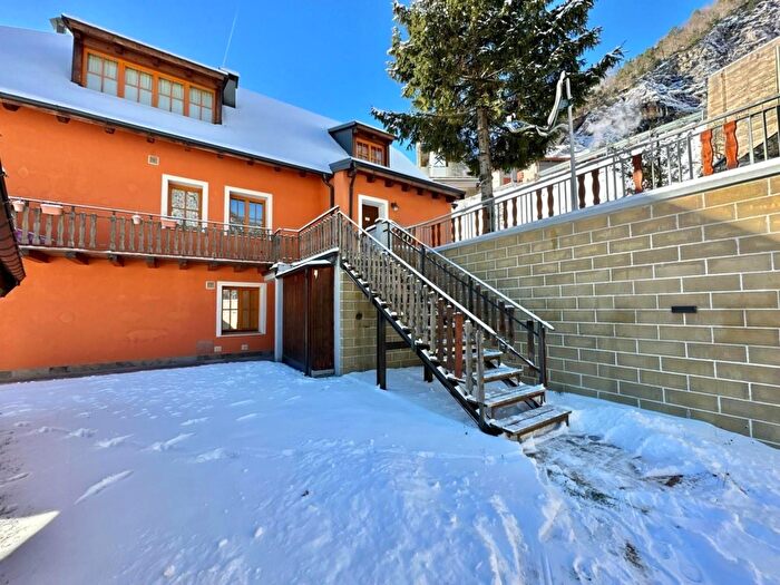 Case in Vendita e in Affitto - 2