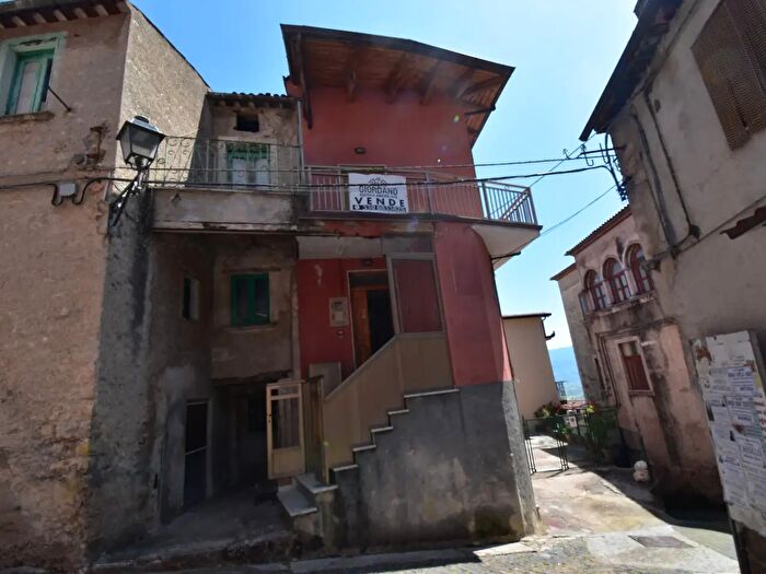 Appartamento con 5 locali in vendita in Via Madonna di Loreto, Monte San Giacomo