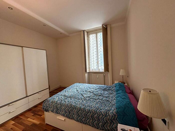 Appartamento trilocale in affitto in Via Alberto da Giussano, Pagano, Milano