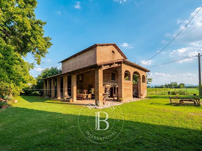 Casa con 6 locali in vendita in Formigine