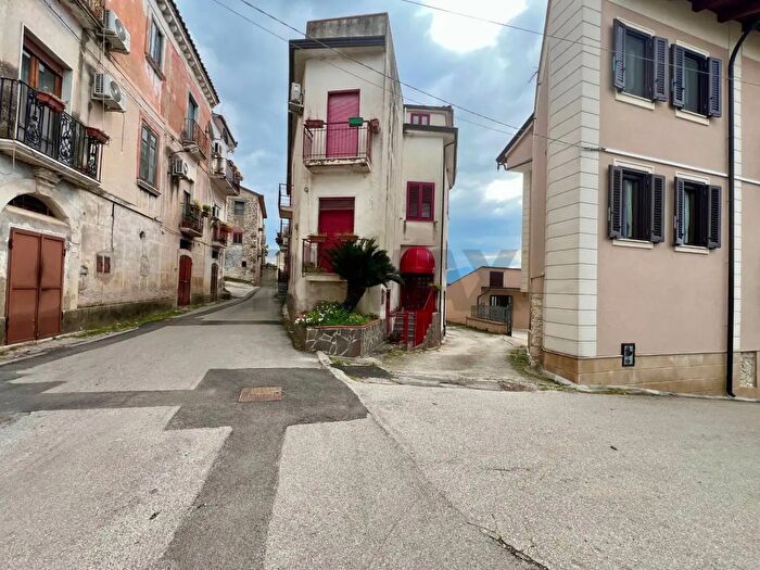 Appartamento quadrilocale in vendita in Via Santianni a, Vairano Patenora
