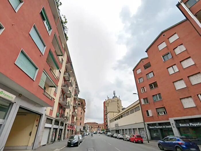 Appartamento monolocale in affitto in Via Marco d'Agrate, Milano