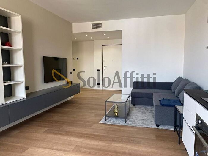 Appartamento trilocale in affitto in Corsico