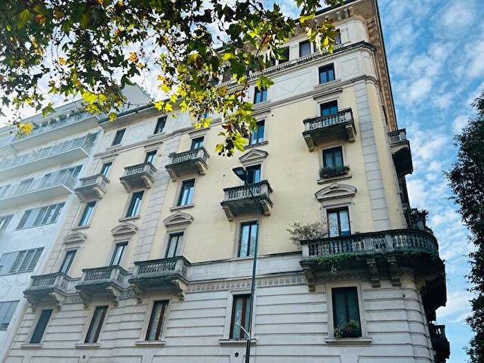 Appartamento trilocale in affitto in Via Generale Giuseppe Govone, Cenisio, Milano