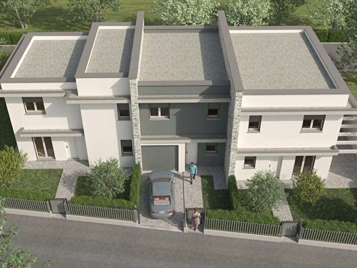 Case in Vendita e in Affitto - 2