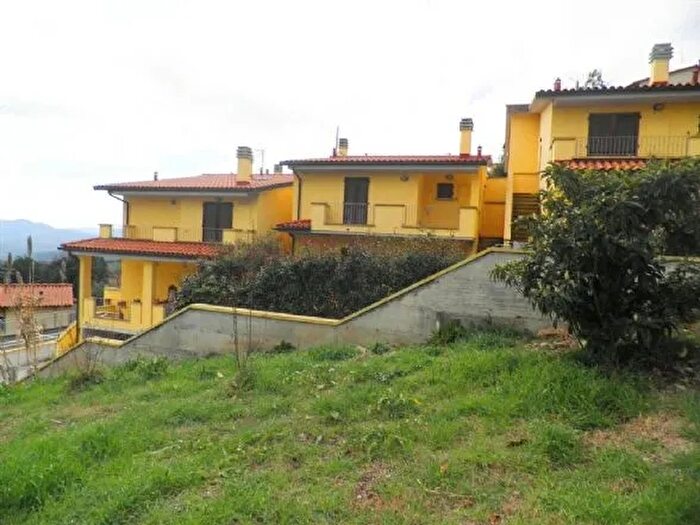 Appartamento bilocale in vendita in Montecatini Val Di Cecina