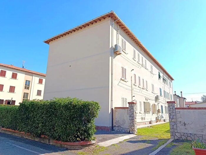 Appartamento trilocale in vendita in Rosignano Marittimo