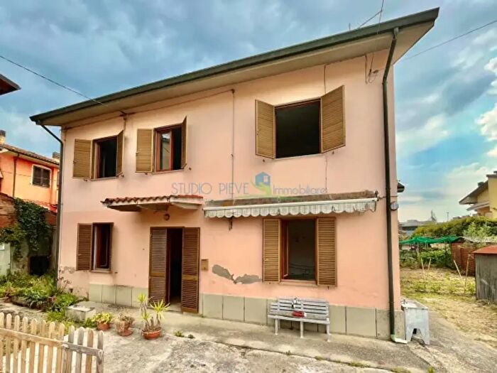 Casa con 6 locali in vendita in Via Mignattaia, Monsummano Terme