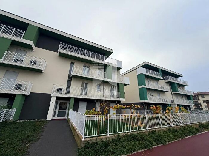 Appartamento con 8 locali in vendita in Cerioli, Seriate