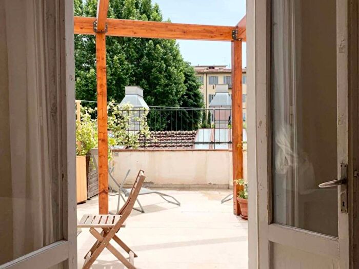Appartamento trilocale in affitto in Via Vincenzo Gioberti, Beccaria Colombo, Firenze