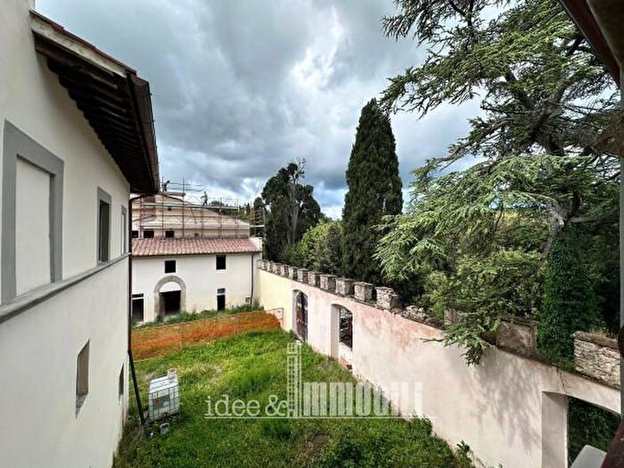 Casa quadrilocale in vendita in Via di Campigliano, Bagno A Ripoli