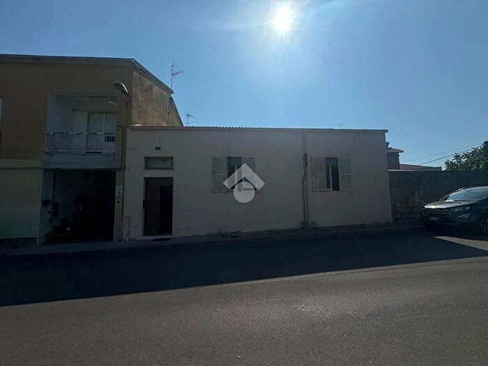 Appartamento trilocale in vendita in Via Celestino Manunta, Sassari