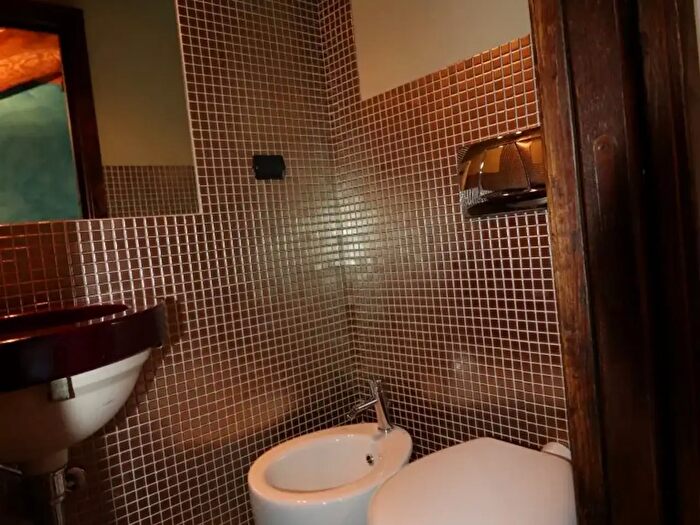 Casa quadrilocale in vendita in Via di Montemarciano, Terranuova Bracciolini