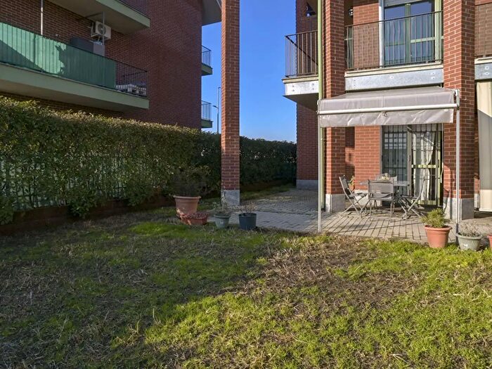 Appartamento quadrilocale in vendita in Via Stati Uniti, Borgaro Torinese