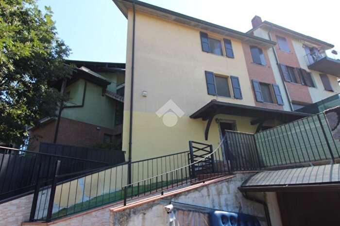 Casa con 5 locali in vendita in Via Mulino, Casalgrande