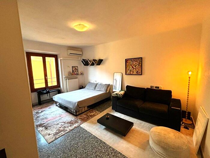 Appartamento monolocale in affitto in Via Pietro Custodi, Corso San Gottardo, Milano