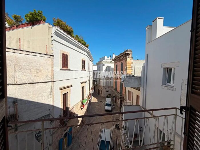 Appartamento con 5 locali in vendita in Via Michele Troiano, Rutigliano