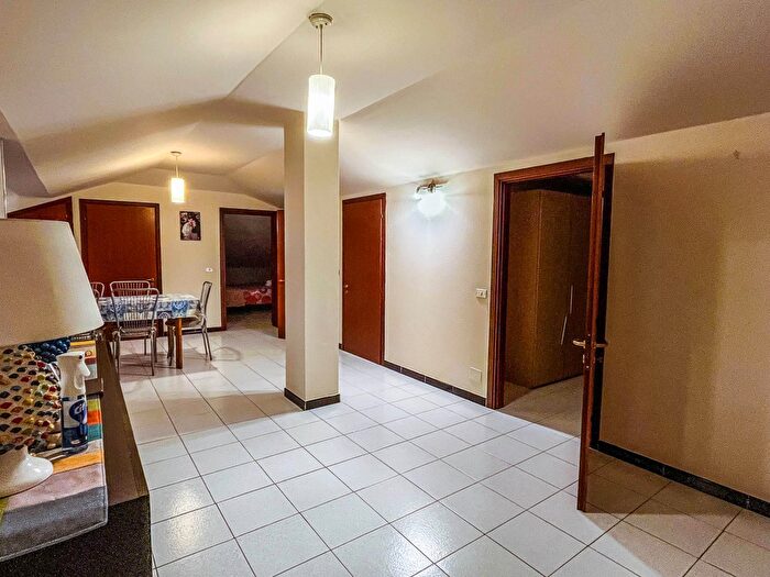 Appartamento trilocale in vendita in Via Ruggero Leoncavallo, Taormina