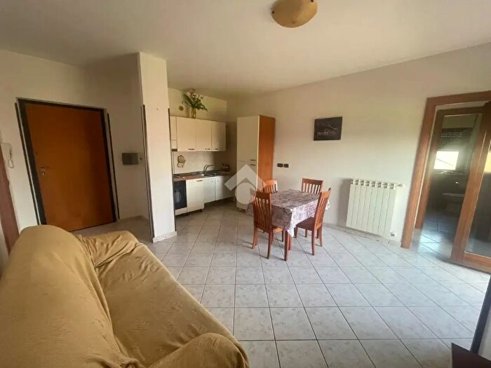 Appartamento trilocale in vendita in Via Cimabue, Piedimonte San Germano