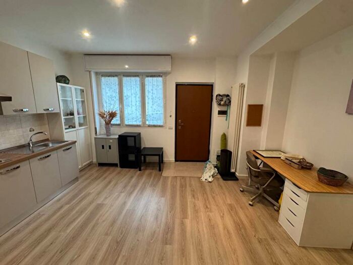 Appartamento bilocale in affitto in Via Roma, Novate Milanese