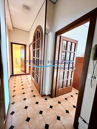 Appartamento con 6 locali in vendita in Viale Volturno, Cervia