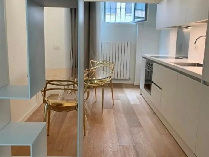 Appartamento trilocale in affitto in Via Fabio Filzi, Milano