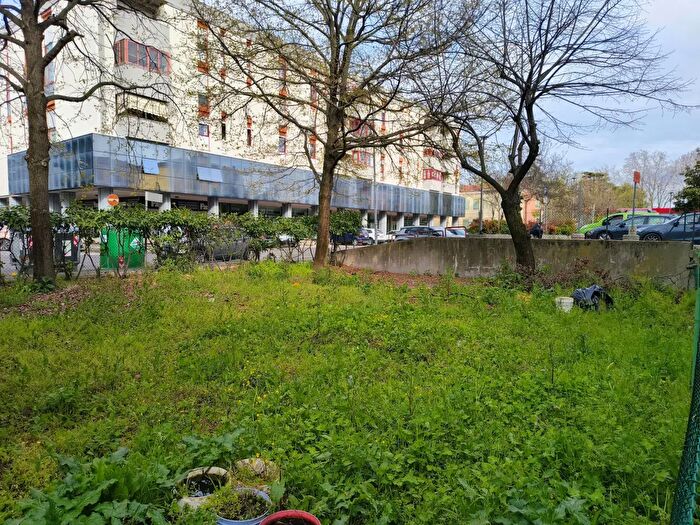 Casa quadrilocale in vendita in Via IV Novembre, Ozzano Dell'Emilia