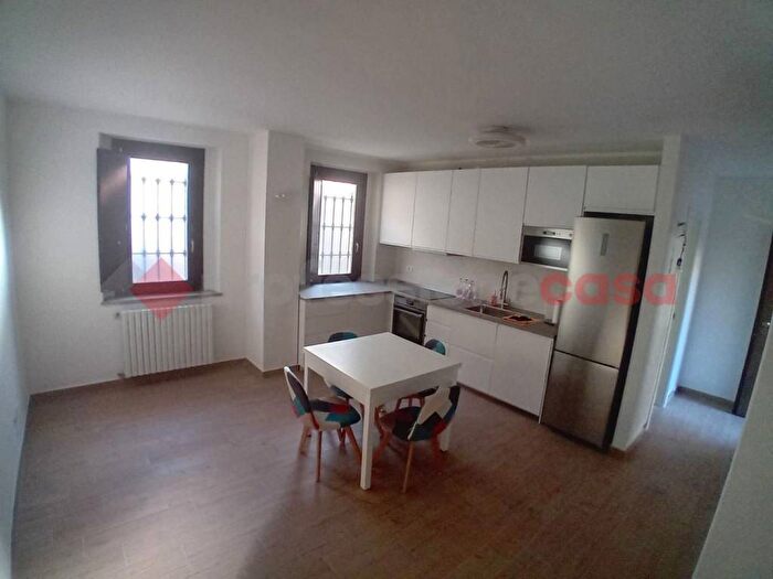 Appartamento bilocale in affitto in via cristoforo colombo, Flora, Legnano