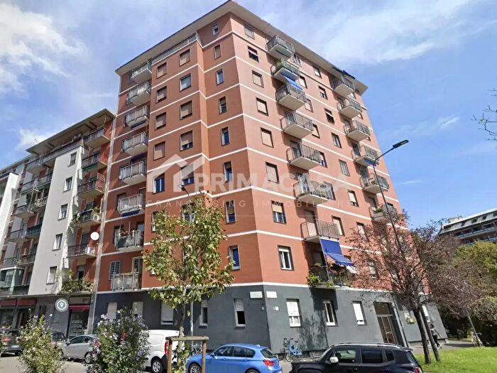 Appartamento bilocale in vendita in Piazzale Tripoli, Milano