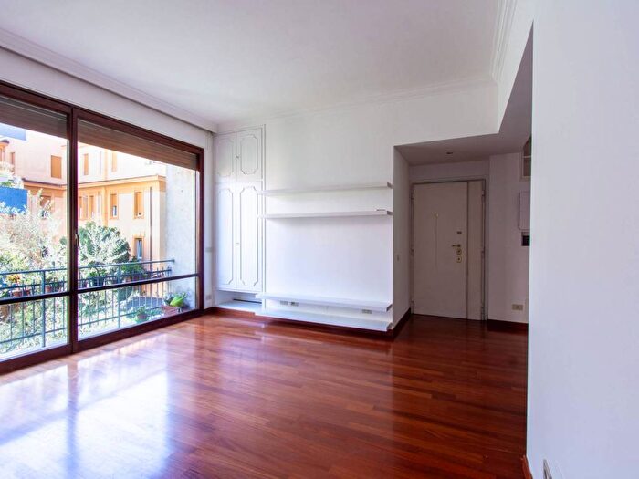 Appartamento trilocale in affitto in Parioli, Roma