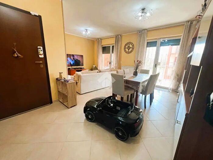 Appartamento quadrilocale in vendita in Via Bettino Craxi, Gricignano Di Aversa