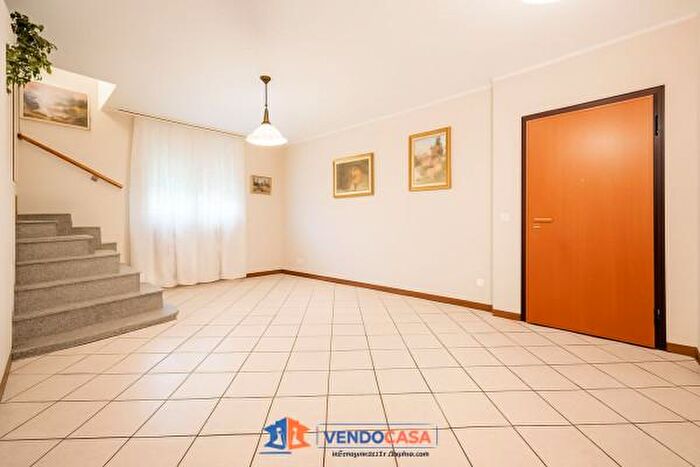 Appartamento trilocale in vendita in Via Vecchia di Buriasco a, Pinerolo