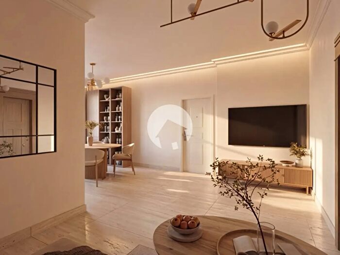 Appartamento trilocale in vendita in Via Nobili, Correggio