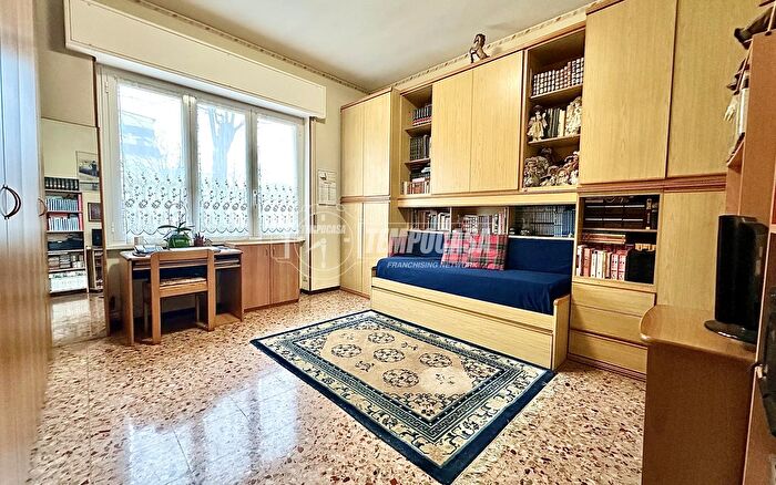 Appartamento trilocale in vendita in Rozzano