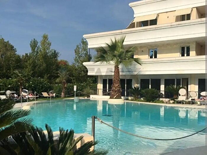 Appartamento monolocale in vendita in Desenzano Del Garda