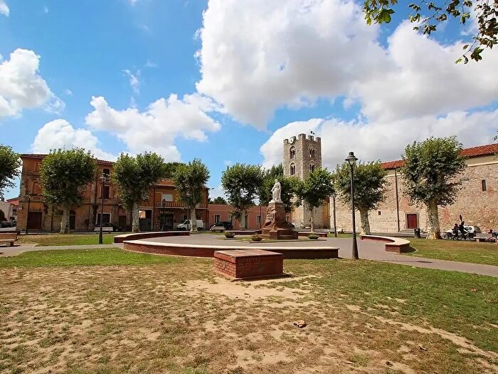 Casa quadrilocale in vendita in Vecchiano