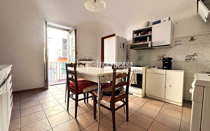 Appartamento quadrilocale in vendita in Via Fratelli Rosazza, Biella